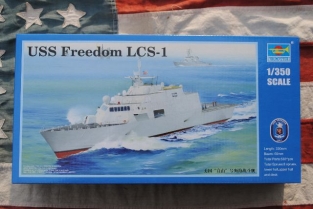 Trumpeter 04549  USS Freedom LCS-1
